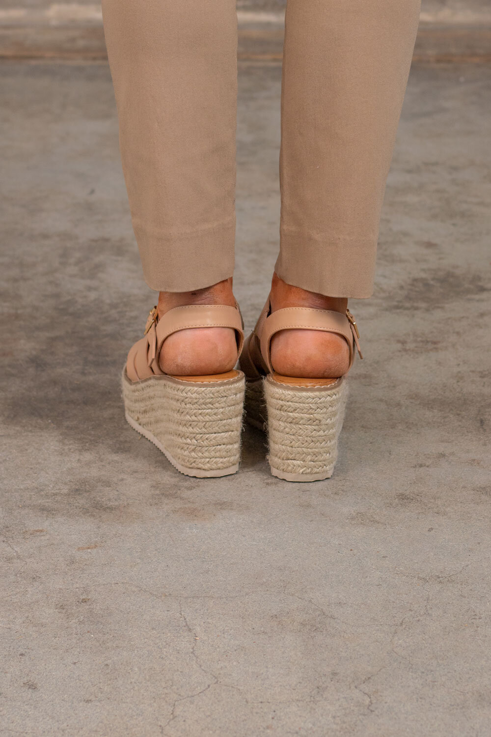 Sandaletter med Kilklack - Taupe
