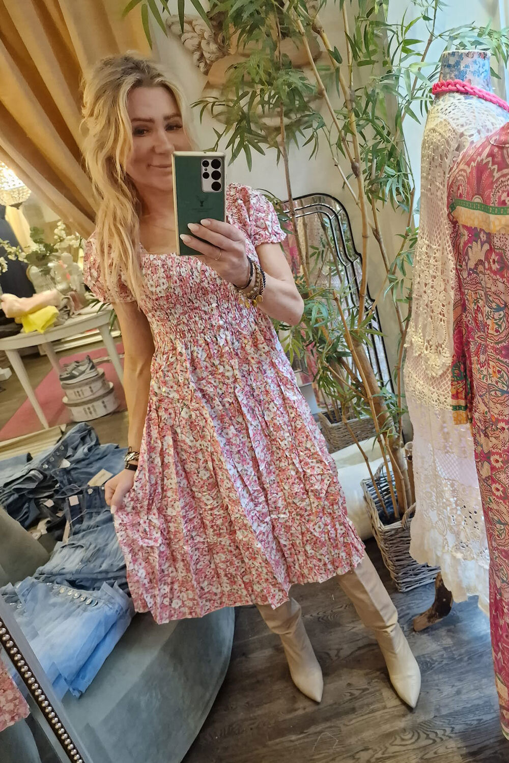 Elvira Blommig klänning - Smock - Rosa - Bild 3