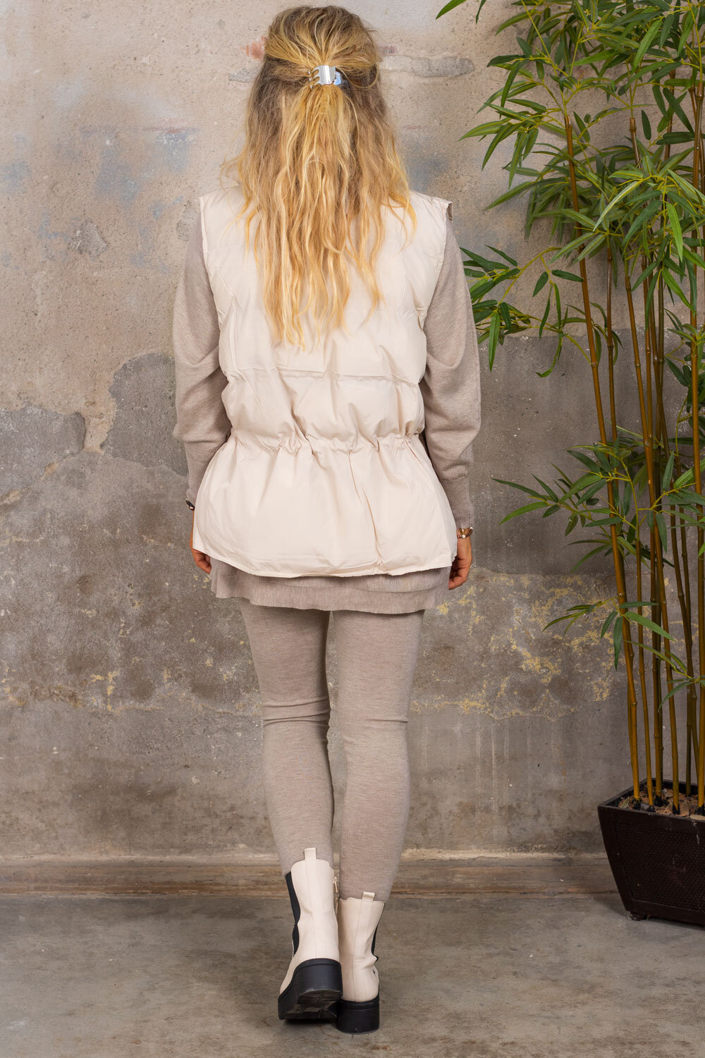 Esther - Lined vest - Drawstring - Beige - Image 3