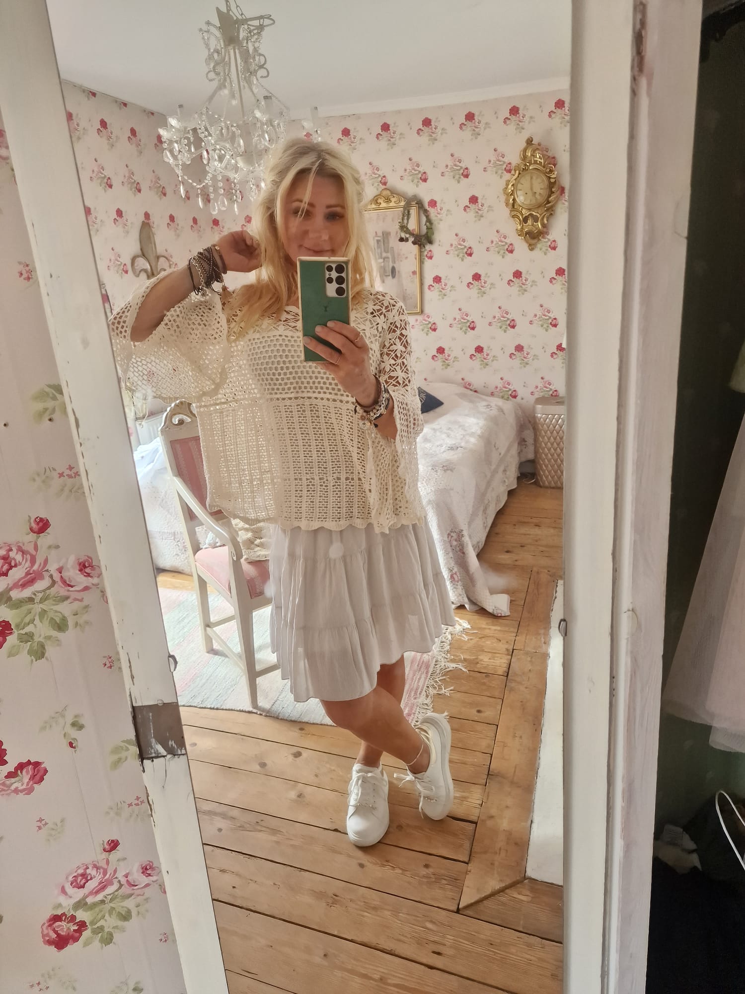 Emily Crochet top - Beige - Image 4