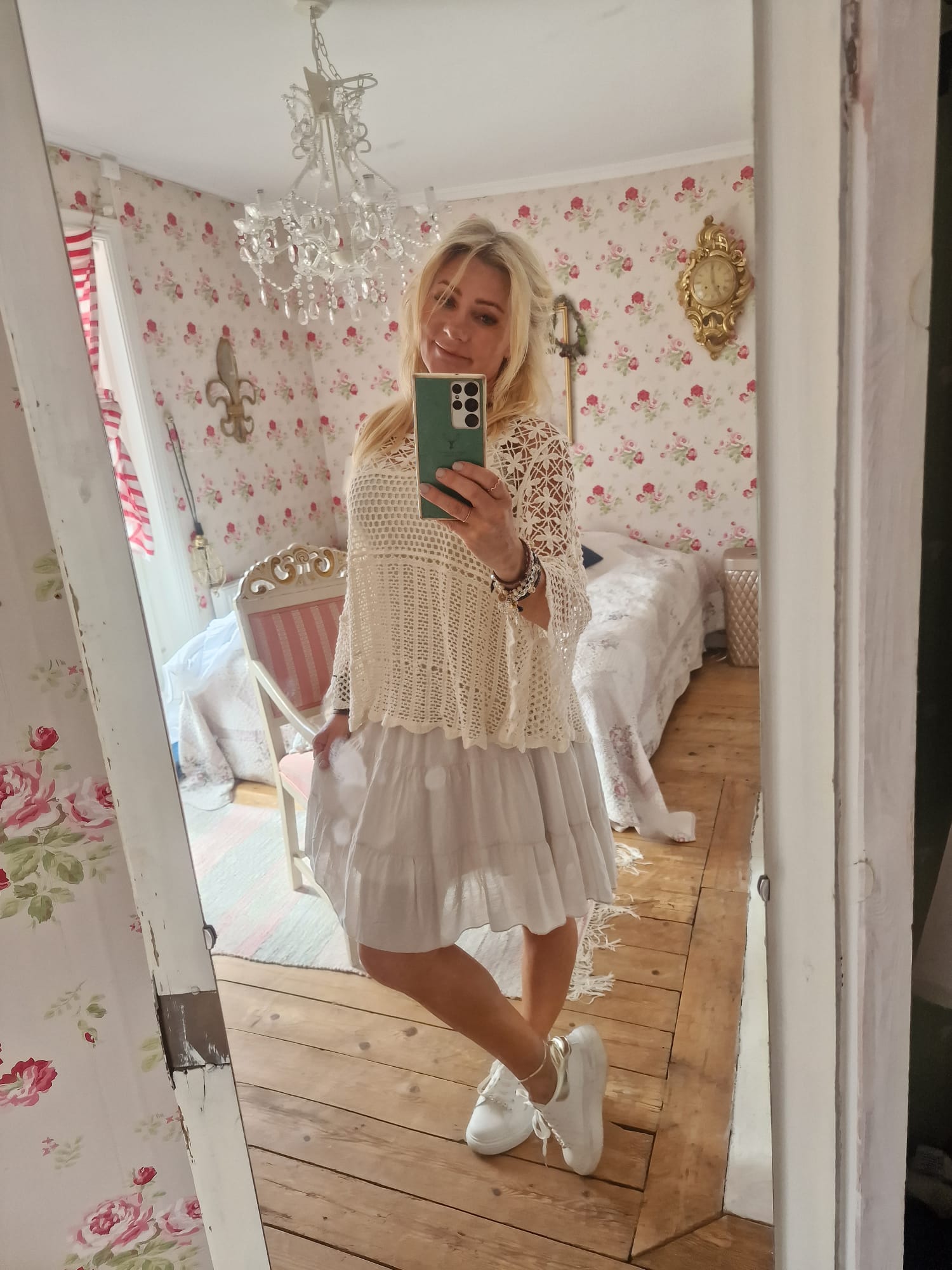 Emily Crochet top - Beige - Image 3