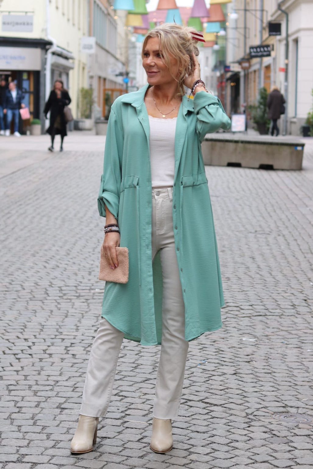 Cleo - Shirt dress with ties - Marzipan