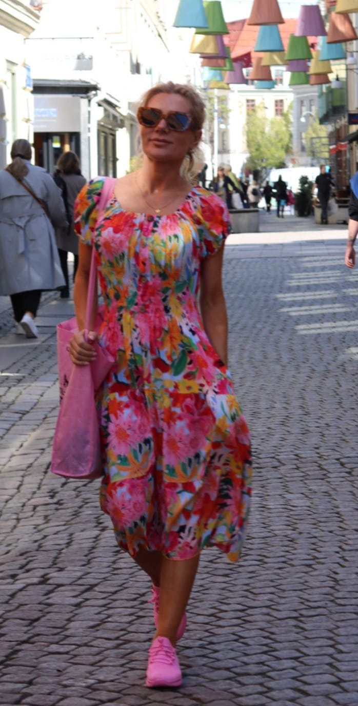 Elsi - Multifärgad klänning - Rosa - Bild 5