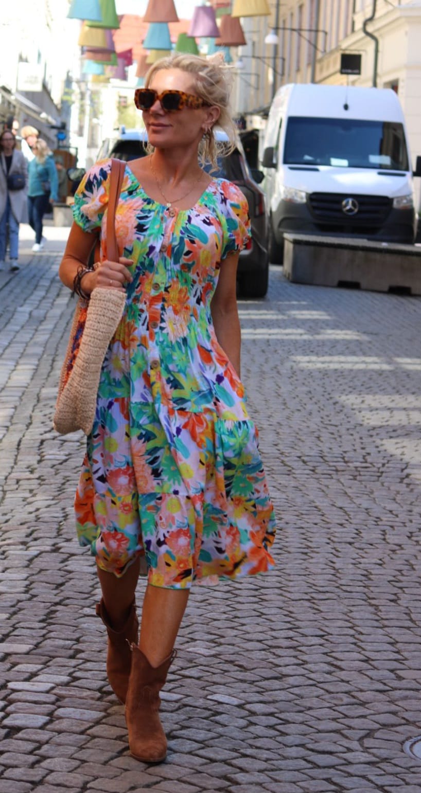 Elsi - Multifärgad klänning - Grön - Bild 8