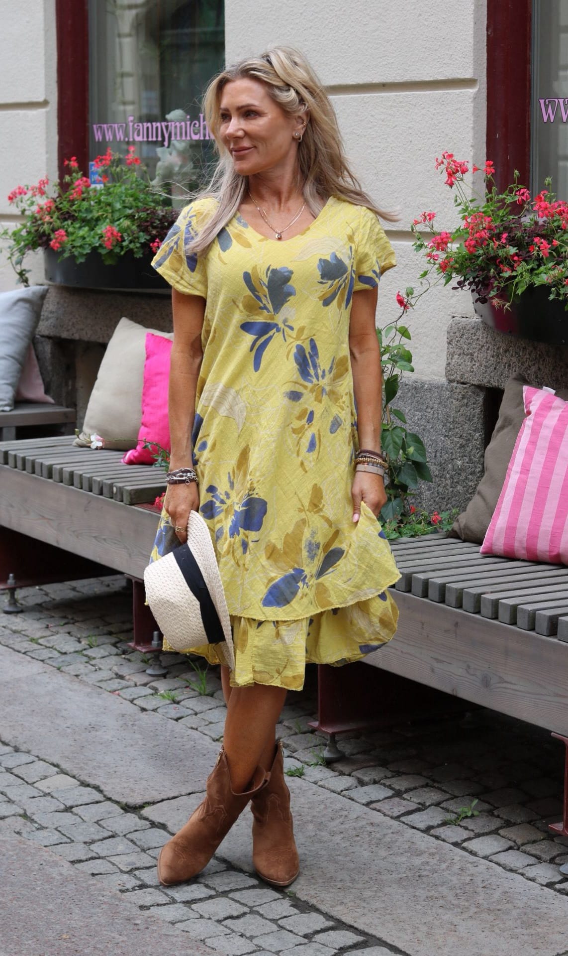 Tessa klänning - Blommor - Gul/Blå - Bild 9