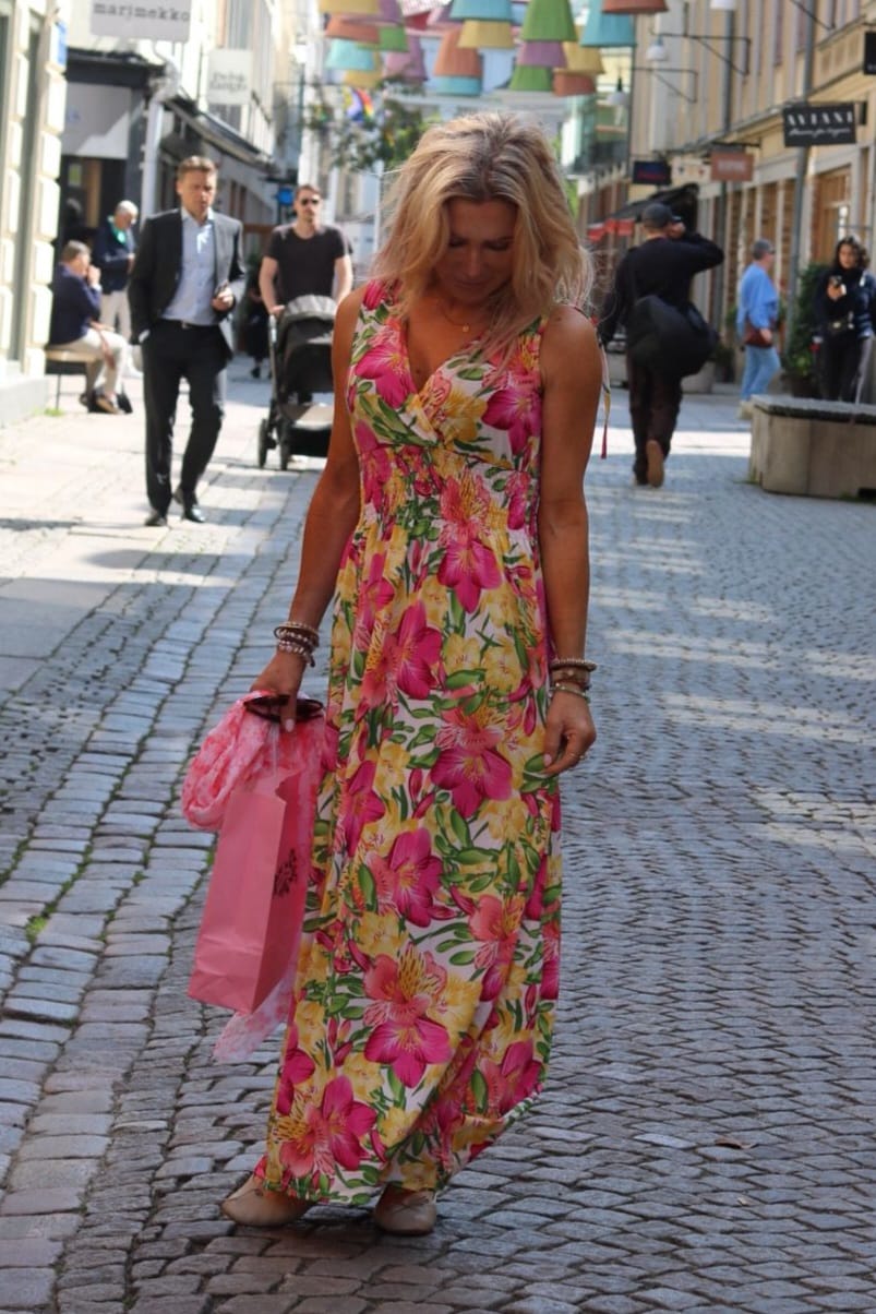 Lång mjukisklänning -B903-45 - Blommönster - Rosa/Gul - Bild 6
