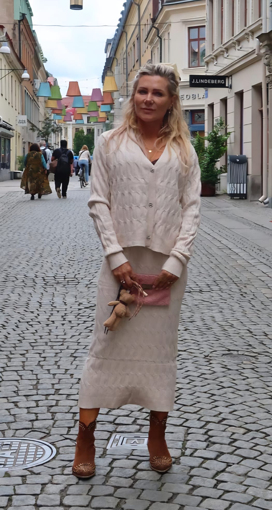 Denise - Skirt & cardigan cable knit set - Beige - Image 13