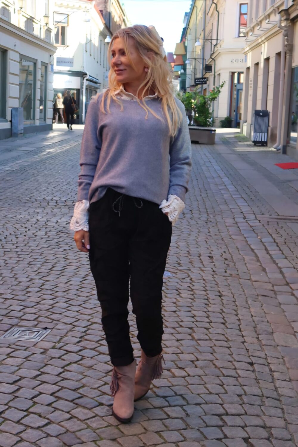 Stretchbyxor - Mockaimitation - Svart - Bild 4
