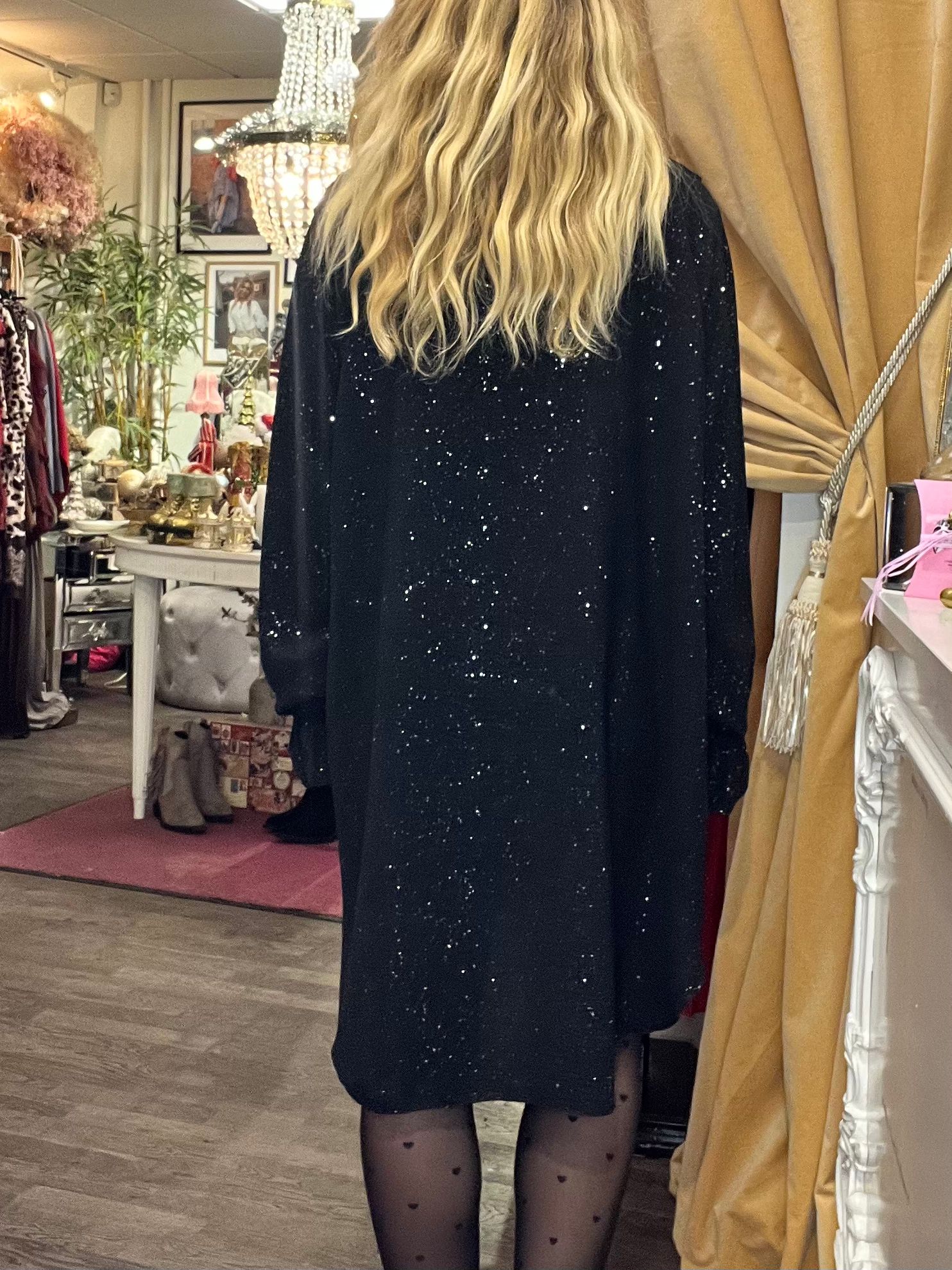 Glitter Sienna - Dress with ruffles - Black - Image 4