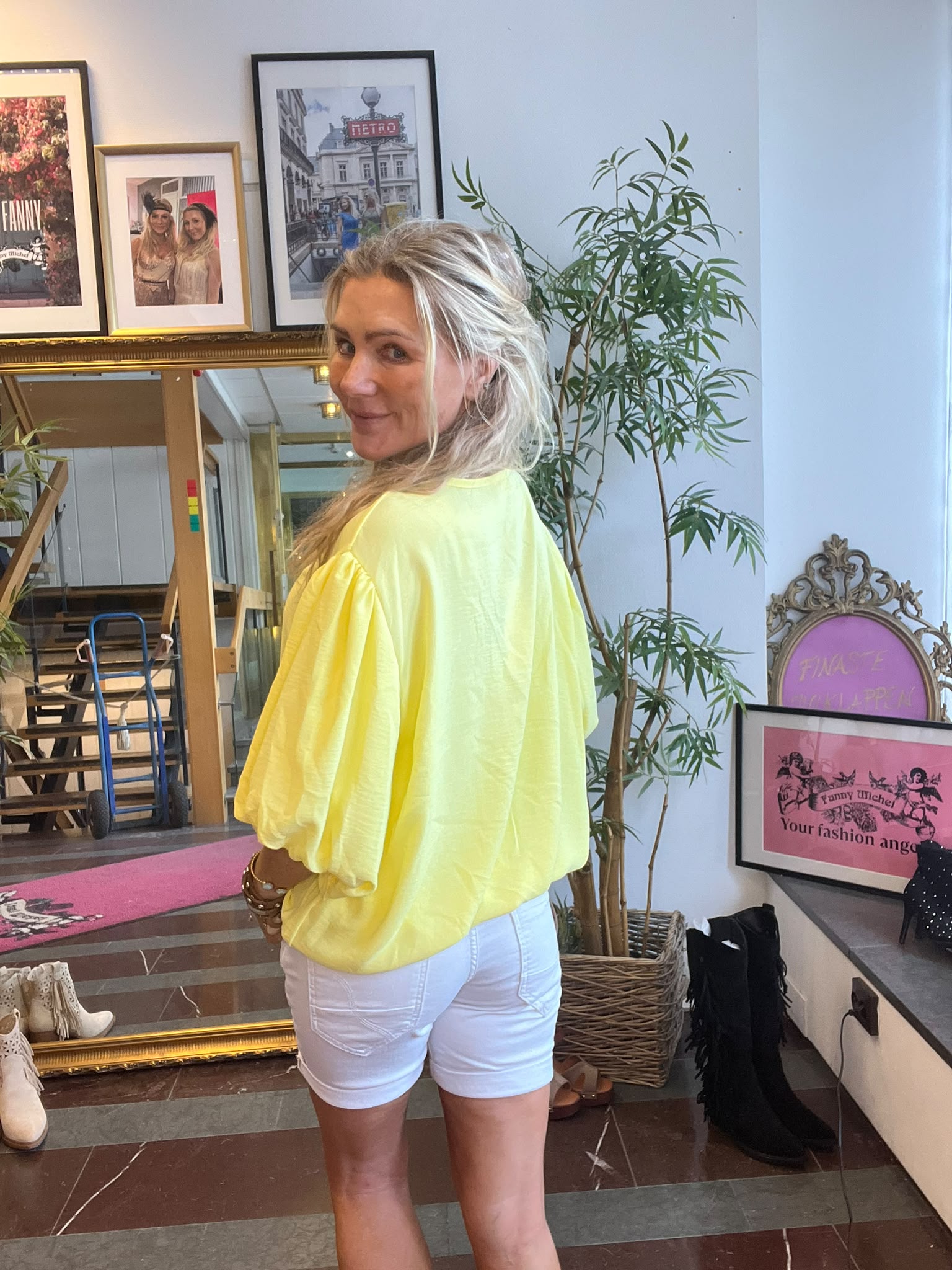 Betty - Topp med ballongärm - Gul - Bild 4