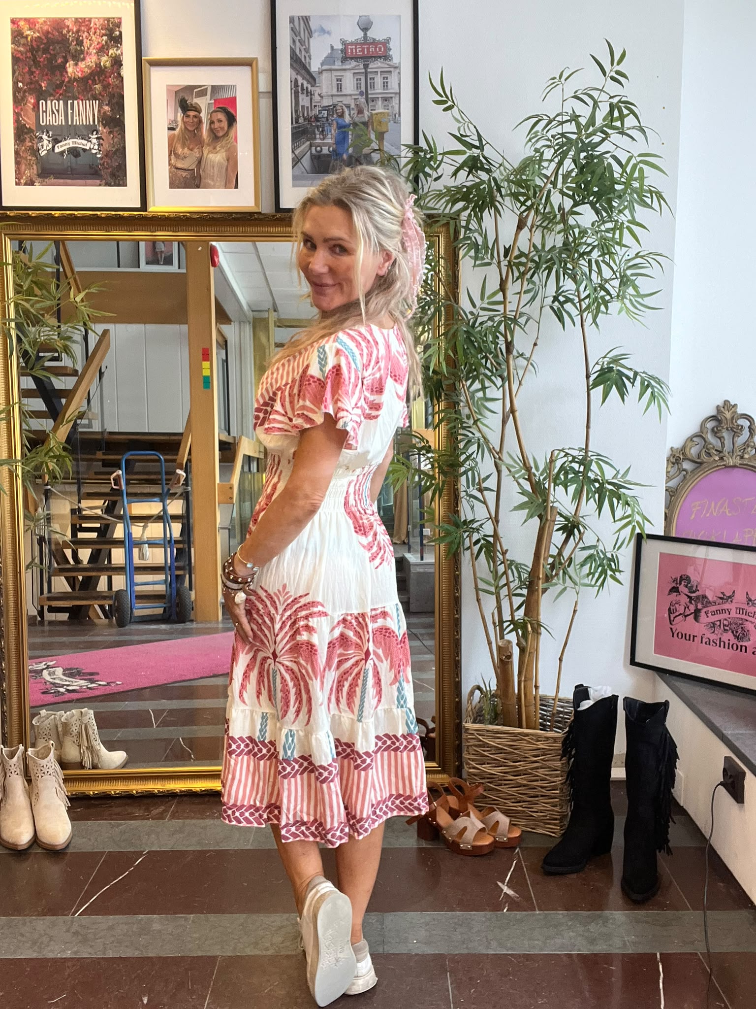 Ester - Klänning - Palmer och ränder - 429-E2 - Rosa - Bild 6