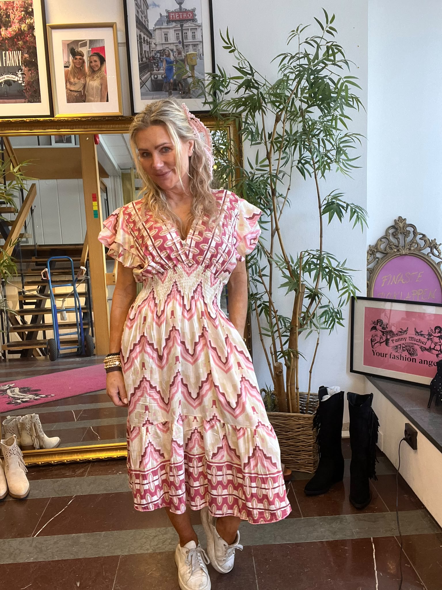 Selena Kort klänning 496-T - Mönstrad- Rosa - Bild 4